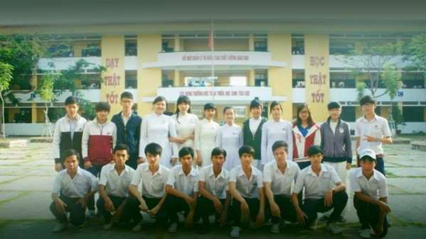b.JPG